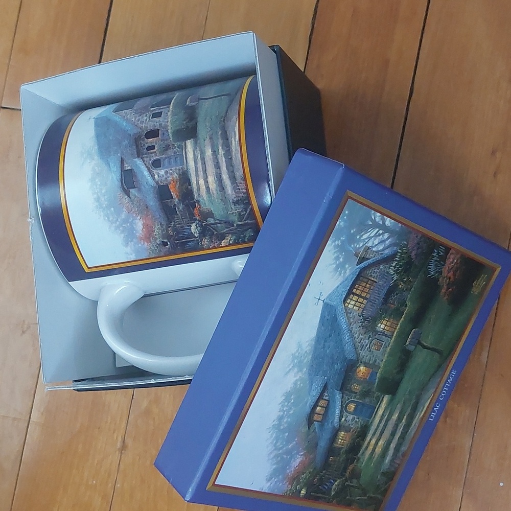New! Thomas Kinkade Lilac Cottage Illuminating Mug Collectible Mug